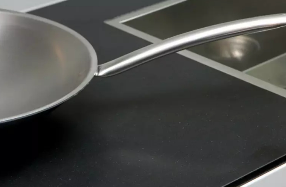 3100 Jet Black2 Jet black 3100 Caesarstone