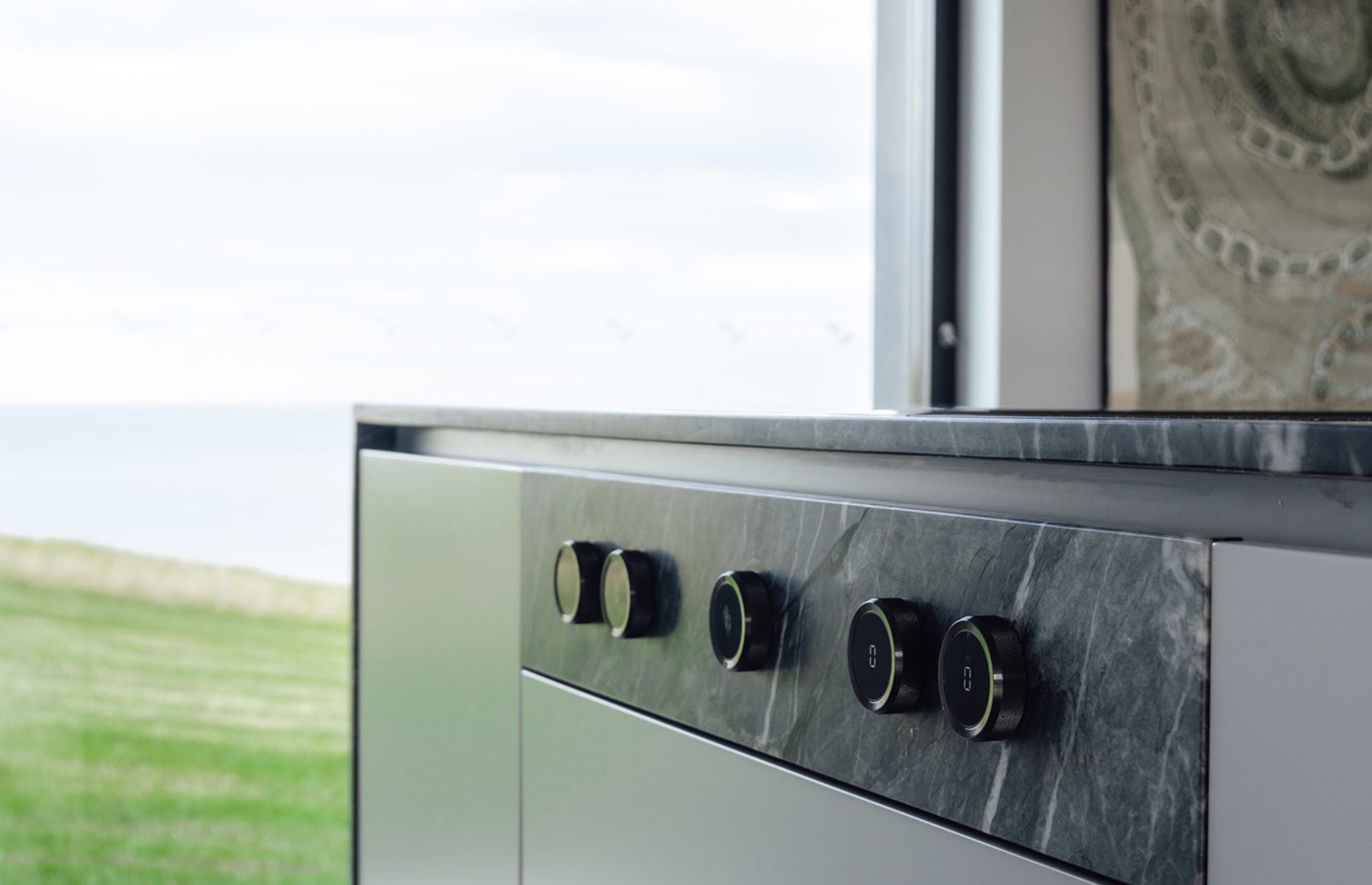 Domino Quartzite5 Domino Quartzite5