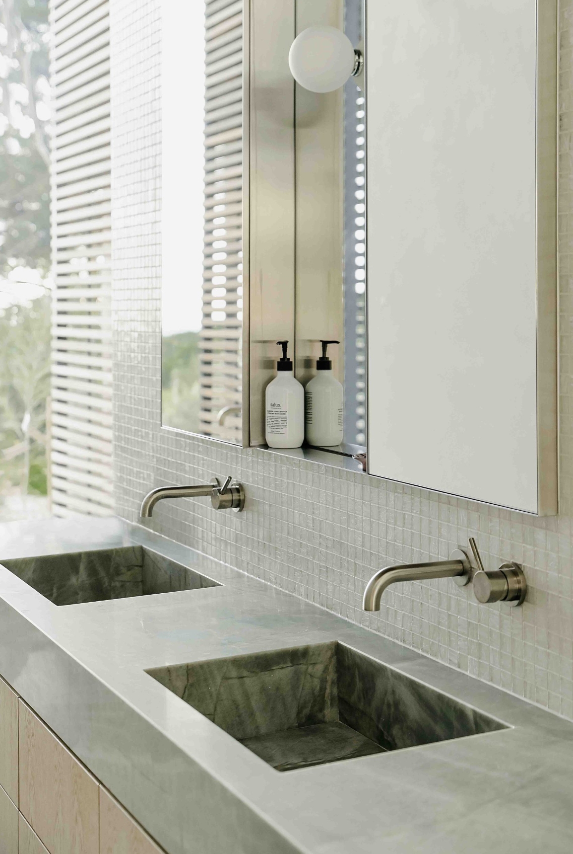 Emerald Haze Quartzite14 Emerald Haze Quartzite14