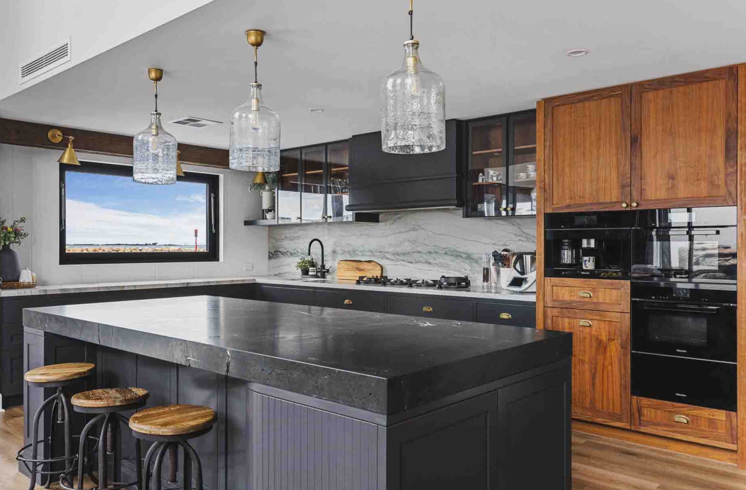 Negresco Quartzite8 Negresco Quartzite8 scaled