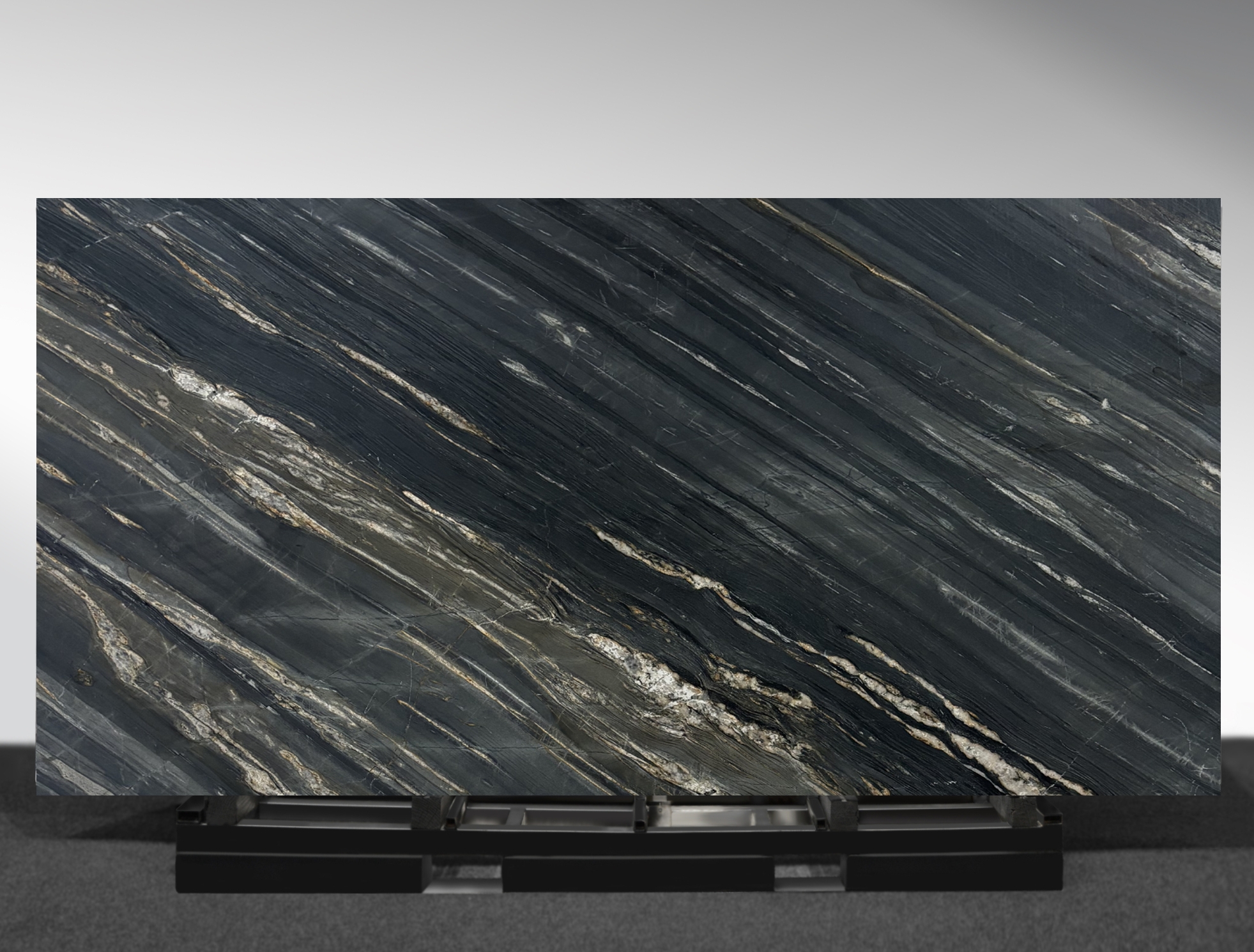 Kuroca quartzite leather finish Kuroca quartzite leather finish
