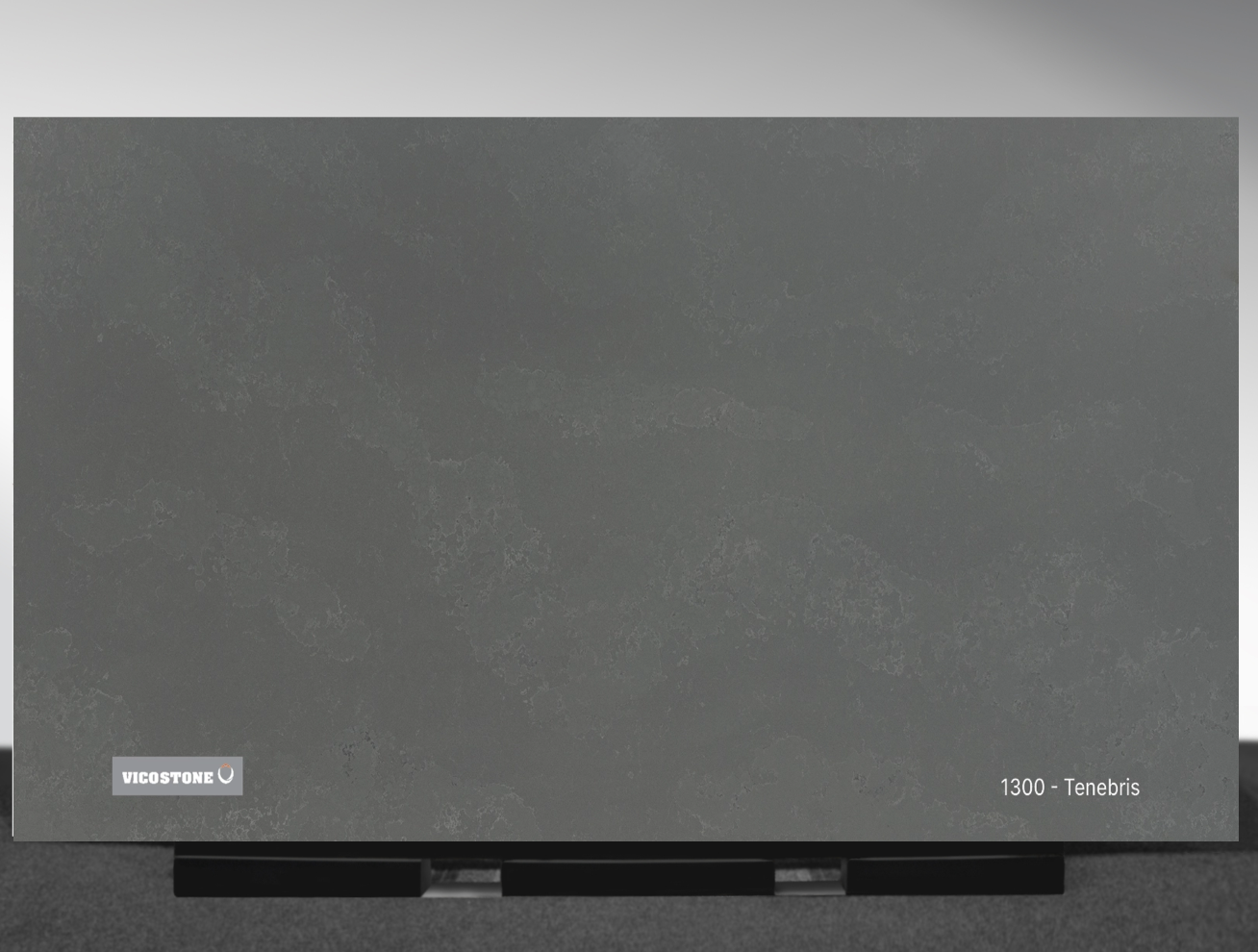 Tenebris Vicostone Tenebris 1300 quartz slab deep gray concrete texture close-up